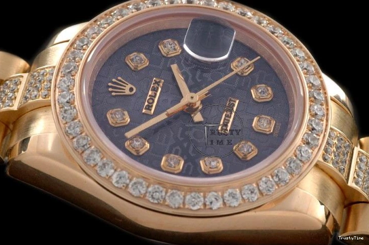 0402 TechFriendly RDJLD0086 – FG 801